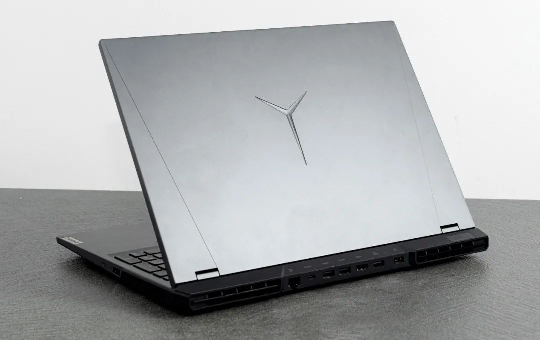 675afc22d6b3b7dbcb4a1cbfcd2d9dde