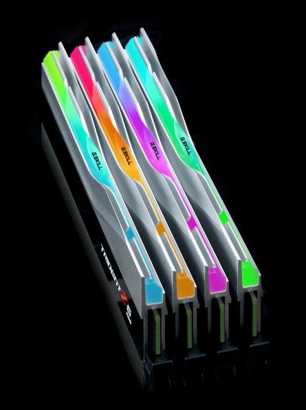 Y:\2021\DDR5\Z5\Press Release\新聞稿圖片\06-gskill-trident-z5-rgb-silver-x4.jpg