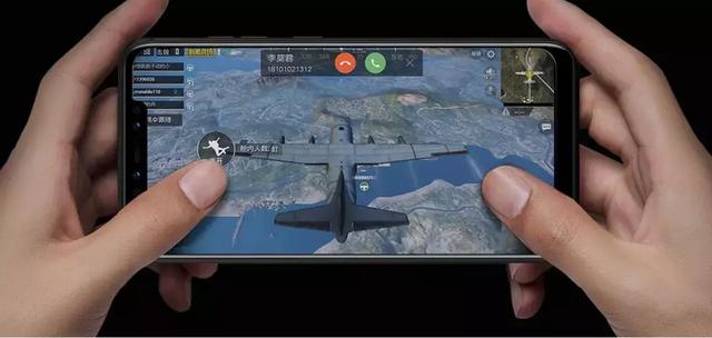 联想手机掌柜怼了一遍友商后，主角今天终于现身了