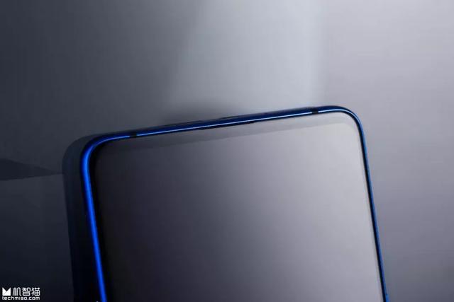 首发｜努比亚X开箱：现阶段最好的全面屏解决方案？