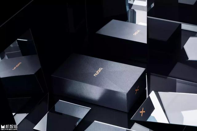 首发｜努比亚X开箱：现阶段最好的全面屏解决方案？