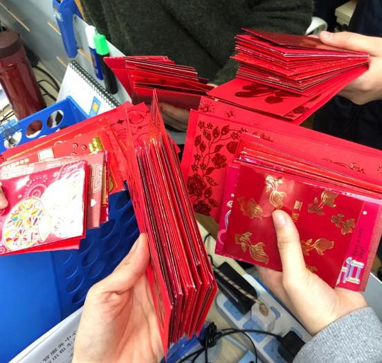 雷军刘作虎发红包，还有奇葩的利是糖，“开工利是”你领到了啥？