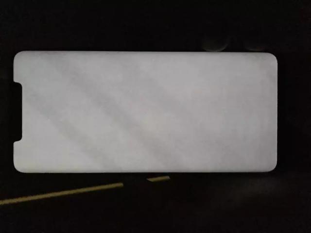 中招了没？这就是华为Mate20 Pro“绿屏门”始末！