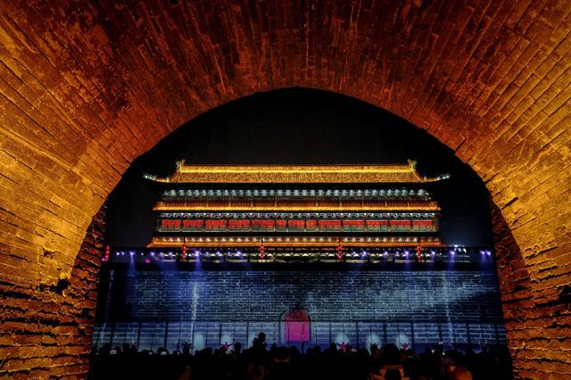 一加6T再推新套装，价格不变，还送“全中国最美的夜景”