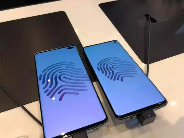 三星Galaxy S10国行版售价比海外便宜，怎么选更划算？