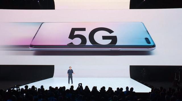 三星Galaxy S10来了！全球首款5G手机+折叠屏，配置上天价格破万