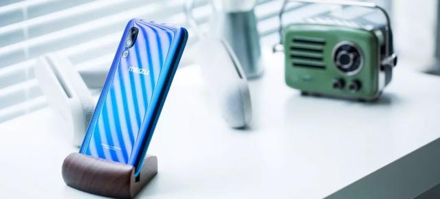 迟到半个月，魅族这款以“海底沙漠”为灵感的手机终于开卖了！