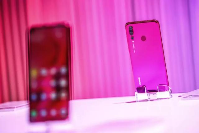 用4800万像素手机拍超级夜景，华为新机来了！