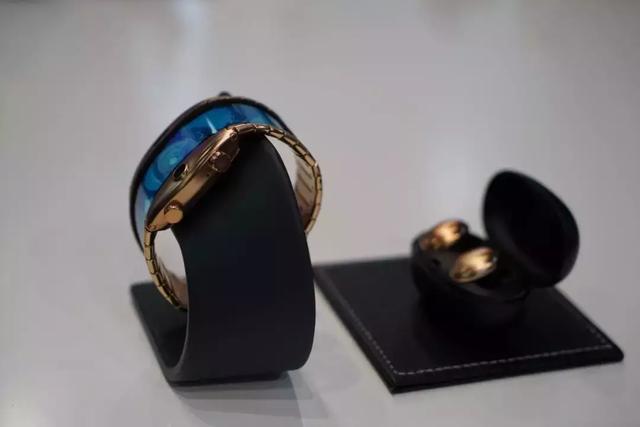 独家现场！产品经理解读“新物种”——努比亚α腕机