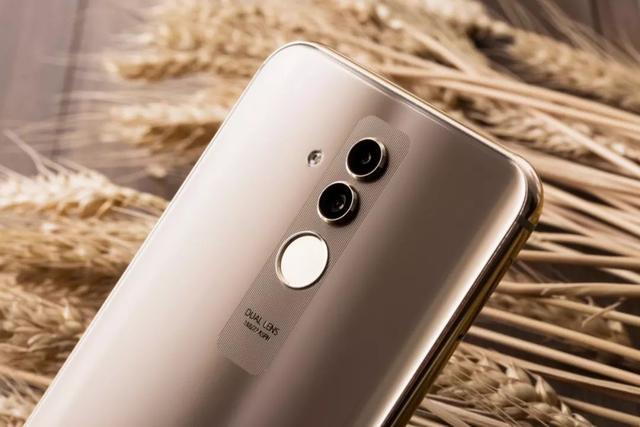 华为麦芒7铂光金开箱图赏：这个金，很高级