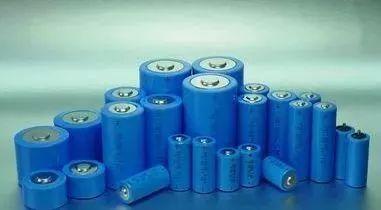 马化腾时隔3年现身知乎，问了这么一个问题