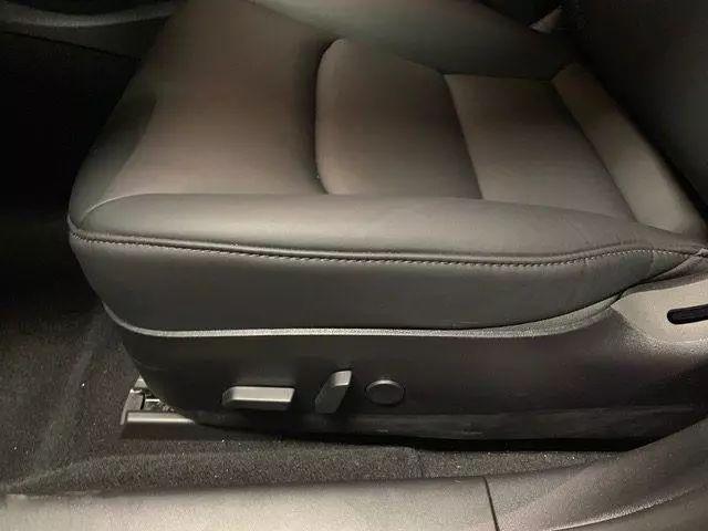 续航受限、阉割导航，特斯拉Model 3基础版被爆大量减配