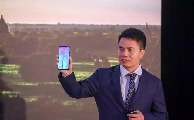 荣耀又“放大招”，发3项“吓人”技术还提前剧透V20特性