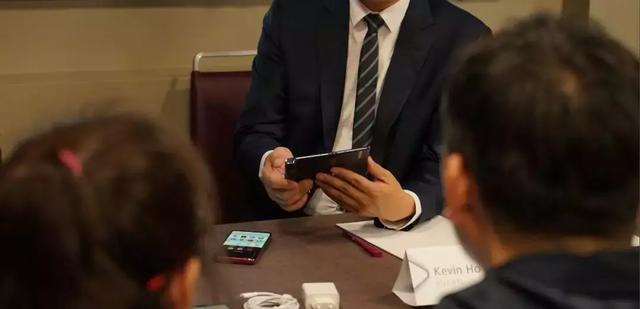 独家现场体验！解读10个华为Mate X发布会上没明说的问题