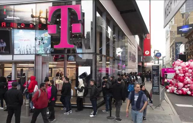 卖5000还被哄抢！这个品牌的旗舰又破纪录了