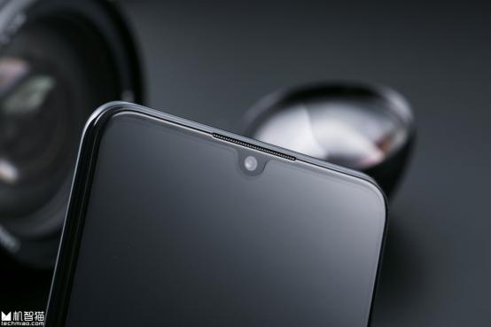 HUAWEI nova 4e首发体验：对 “自拍手机”的偏见该放下了