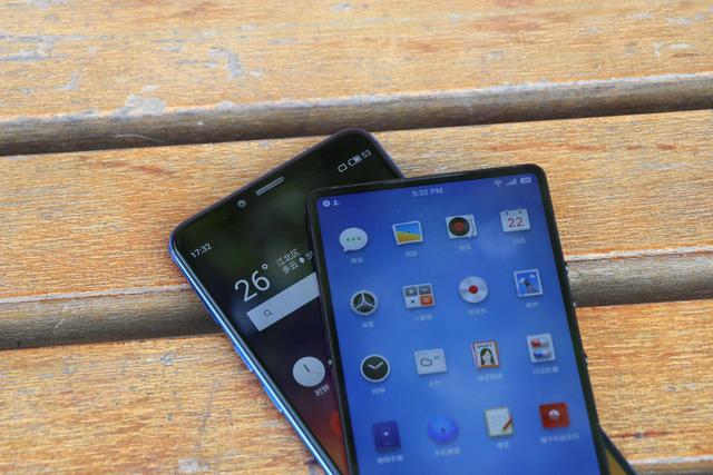 坚果3 VS 魅蓝E3：24小时暴力续航测试，谁才是续航之王