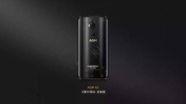 掉河里的手机捡起来还能继续吃鸡，这是什么操作？