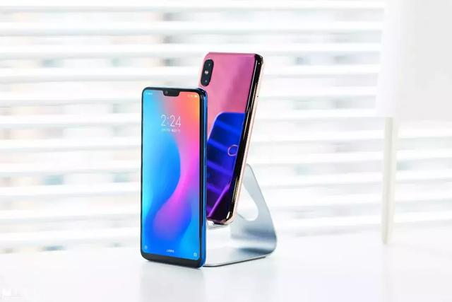 小米8青春版体验：年轻人会喜欢的手机