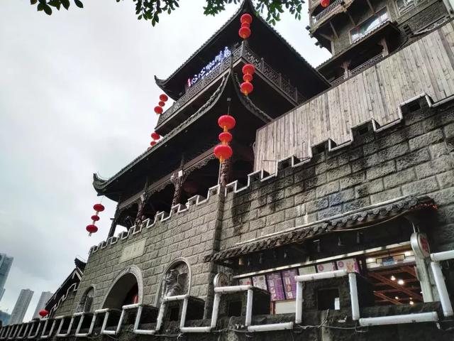 小米8青春版体验：年轻人会喜欢的手机