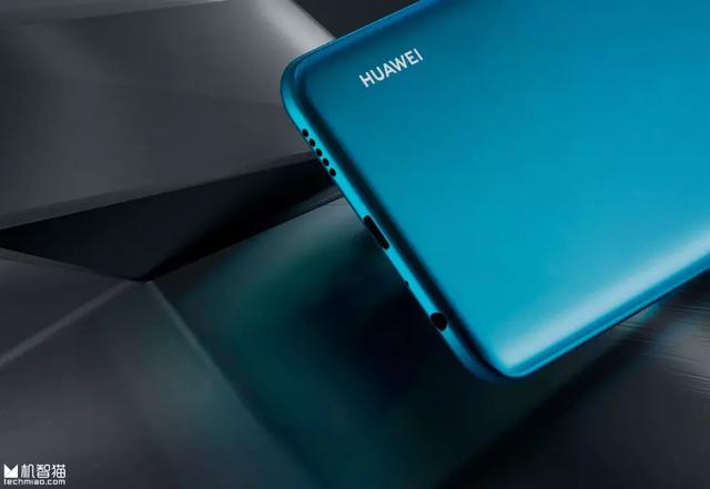 Mate 20还没来，但华为却提前发布了一款巨屏手机！