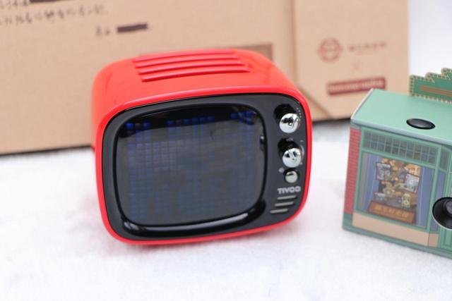 回味复古经典，享受音乐情怀：Tivoo像素蓝牙音箱体验测评