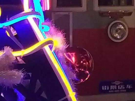 同为4800万像素，差价2500的Redmi Note 7和荣耀V20拍照谁更好？