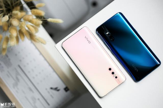 最便宜的升降式镜头手机体验！屏占比接近100%！