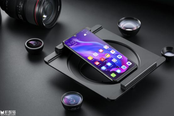 HUAWEI nova 4e首发体验：对 “自拍手机”的偏见该放下了