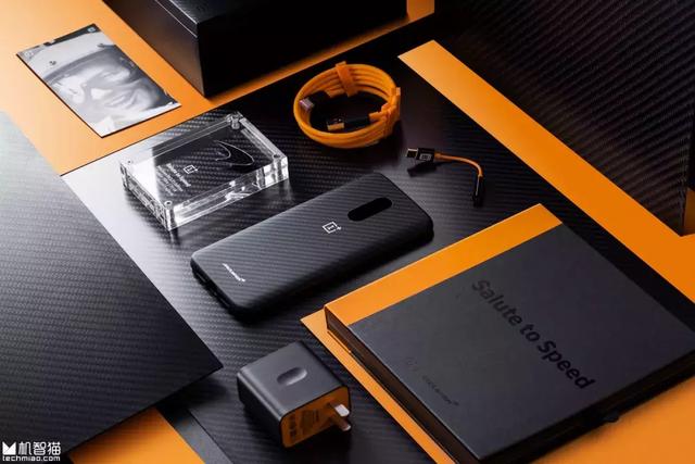 买手机送跑车？OnePlus 6T迈凯伦定制版体验