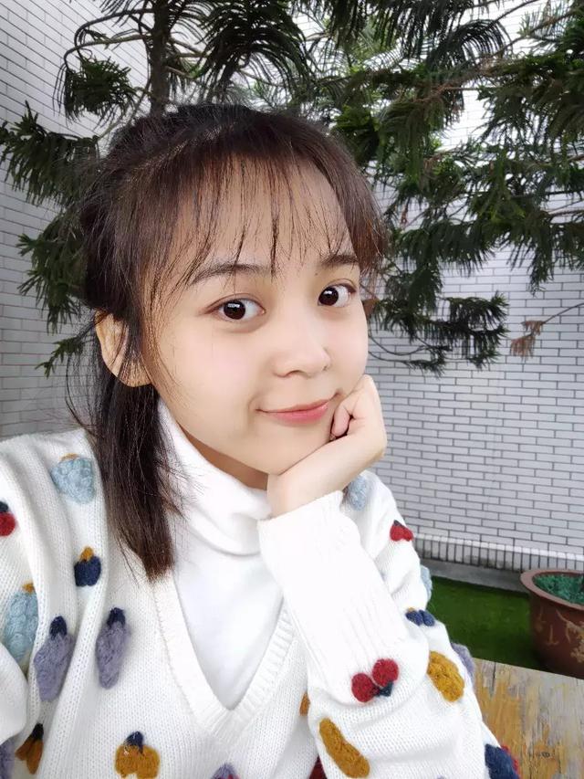 谁更值得买？三款主流滑盖全面屏新机对比评测