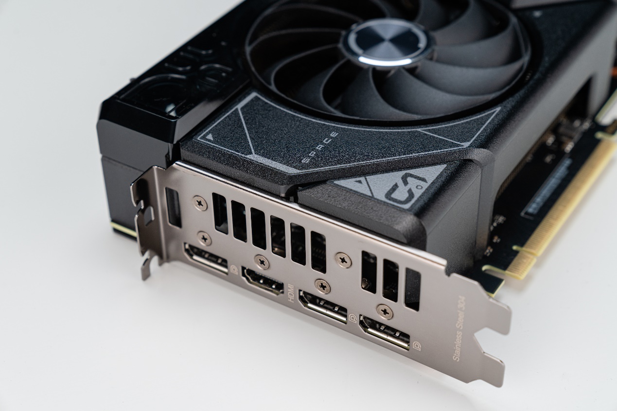 图片包含 火炉, 游戏机, 厨房, 烤箱

描述已自动生成