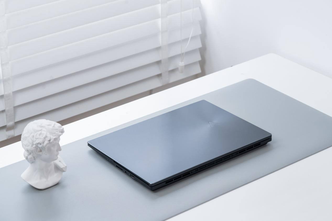 C:\Users\CPCW\Desktop\微信图片_灵耀X-ultra.jpg微信图片_灵耀X-ultra