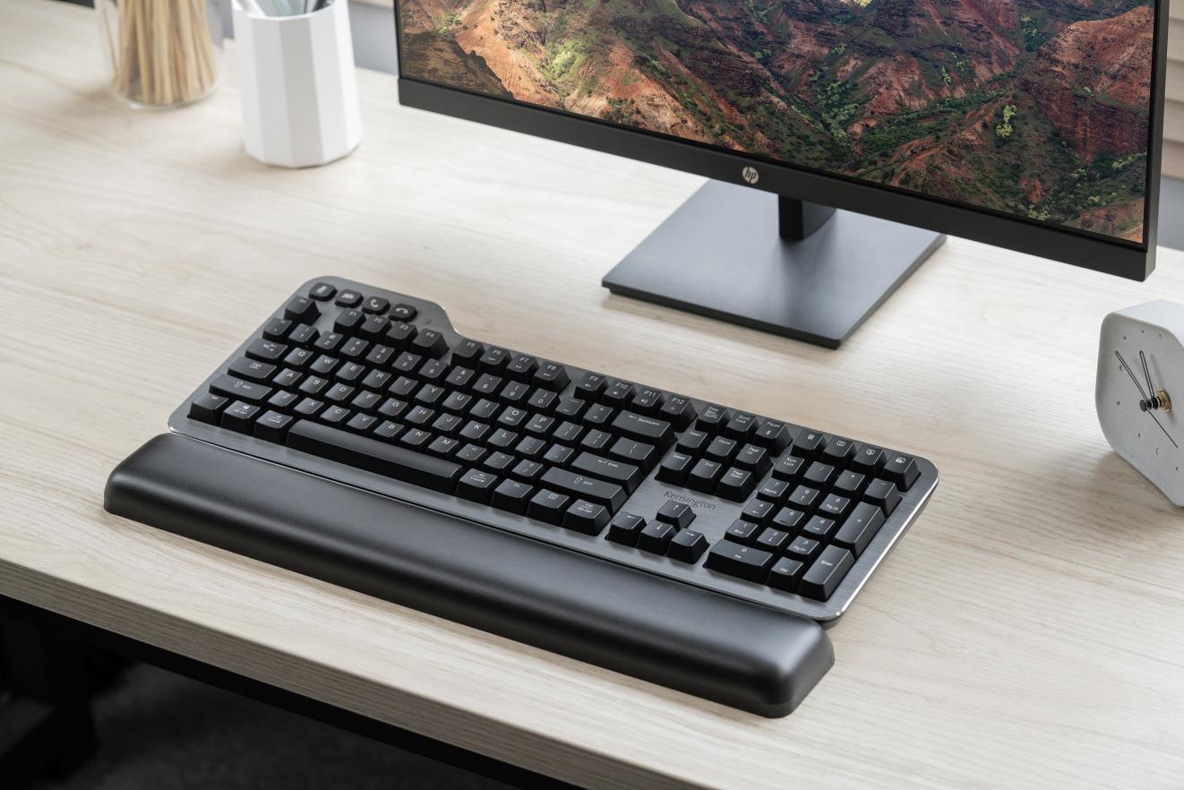 D:\2023\客户营销\肯辛通键盘\归档 13\_DSC5390 鎷疯礉.jpg_DSC5390 鎷疯礉