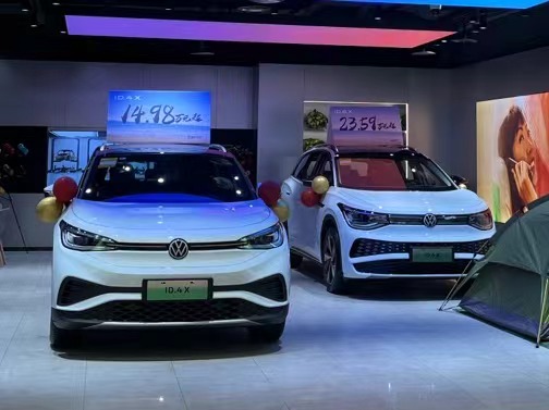 dfc090b11236b3a49fc7033ada8043d