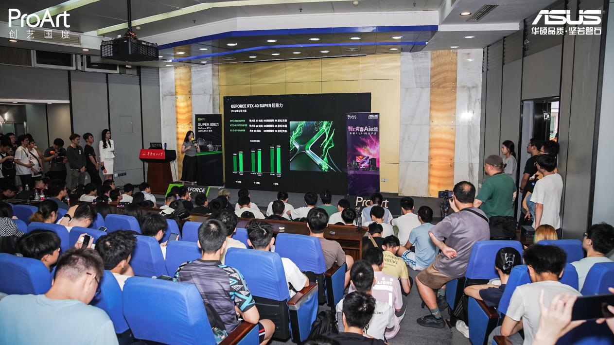 DSC04165_wm__13222953