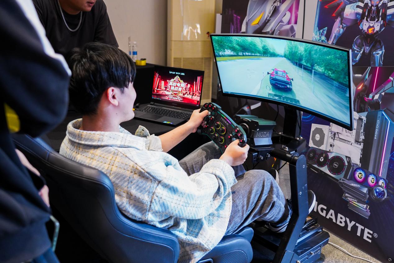 REC04028.JPG__12208959