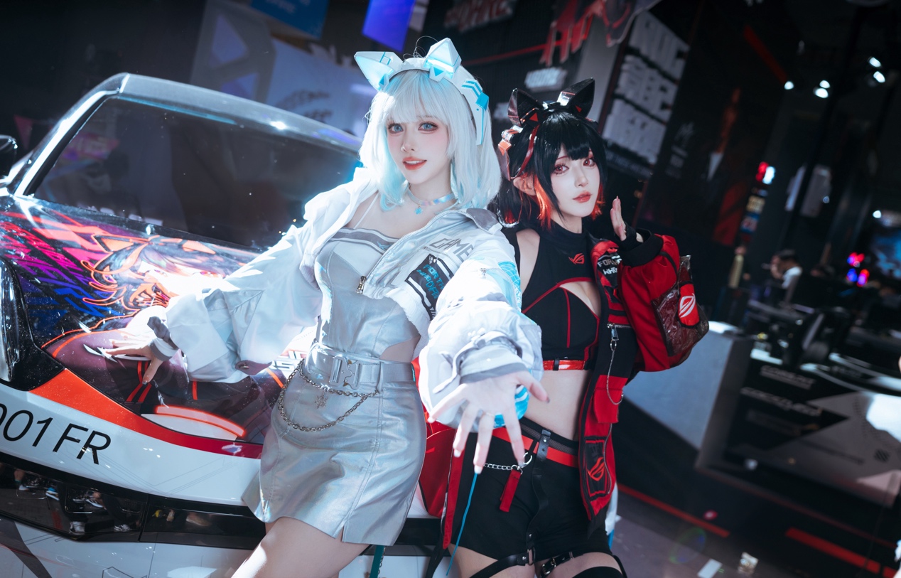 图片包含 人, 户外, 小孩, 女孩

描述已自动生成