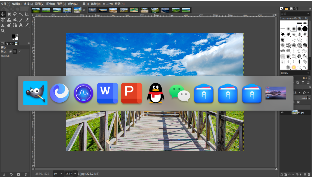 后台播放视频+挂微信QQ+打开PPT、Word+打开图片
