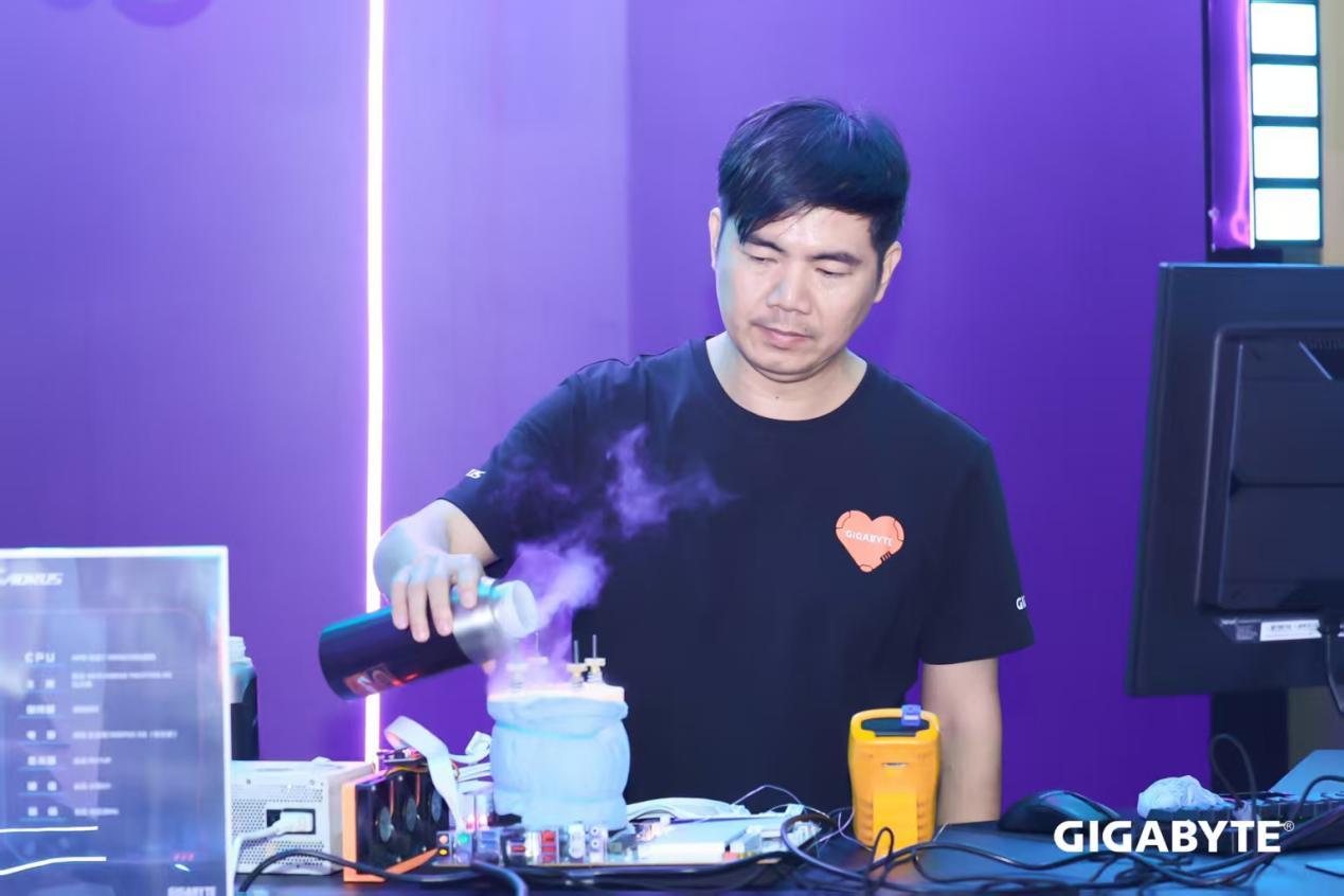 9679f84bebf426f9101eb9e6a5f08a9